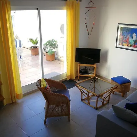 Holiday home Jardines De 3 *
